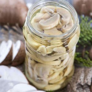 صفر تا صد تهیه کنسرو قارچ خانگی خوشمزه