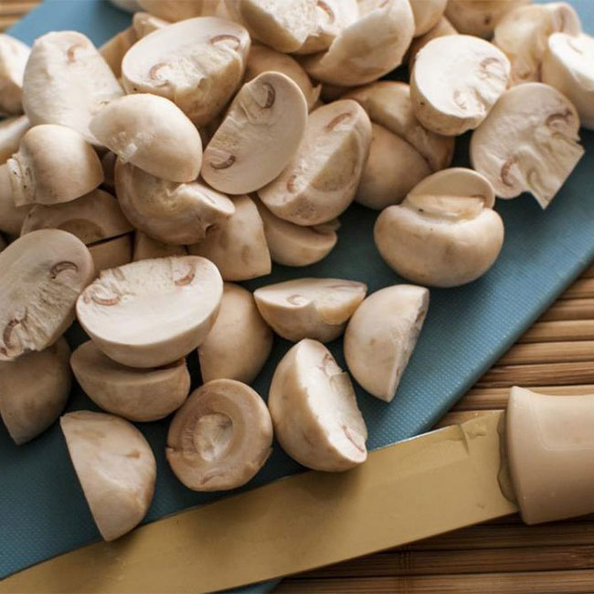 روش نگهداری طولانی مدت قارچ در یخچال و فریزر